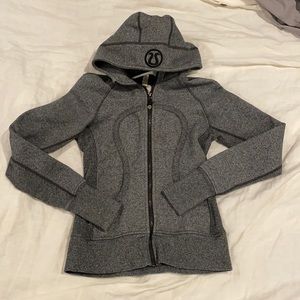 Lululemon gray Zip Up hooded Jacket size 6